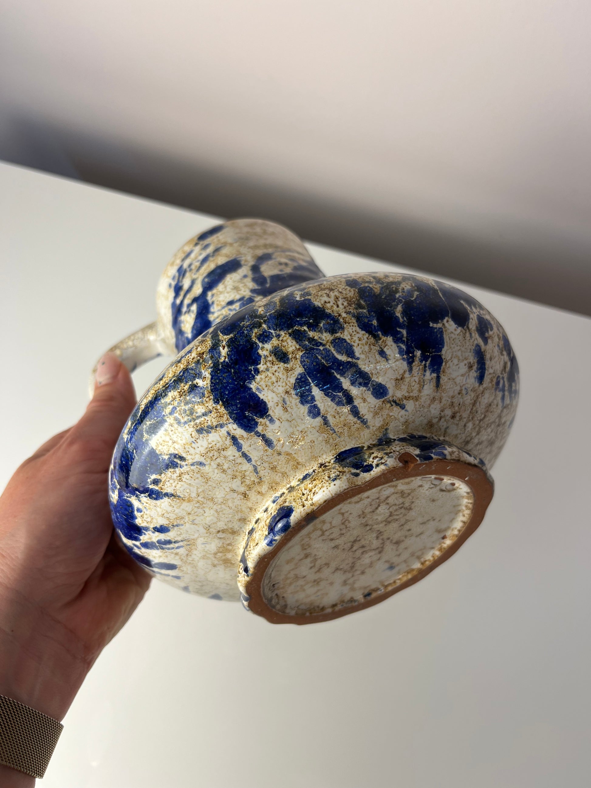 Karaffe blau gesprenkelt von Marei Keramik