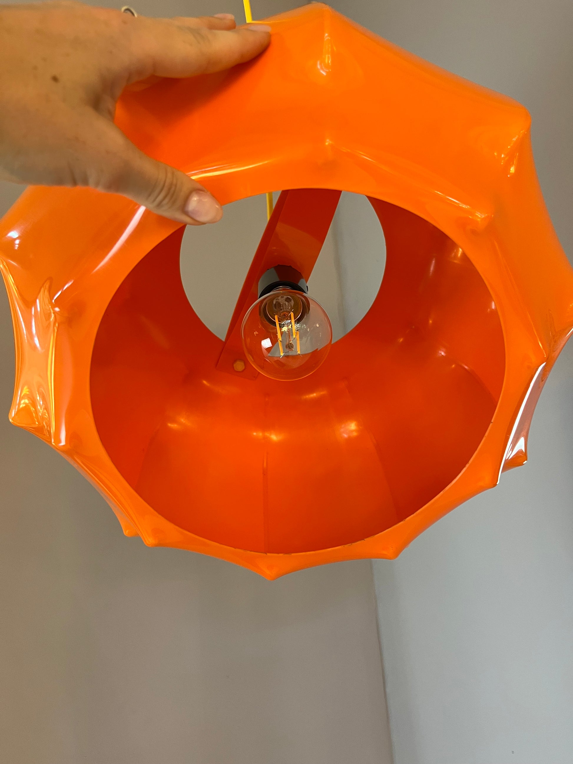 Hängelampe orange Kunststoff von Ilka Plast