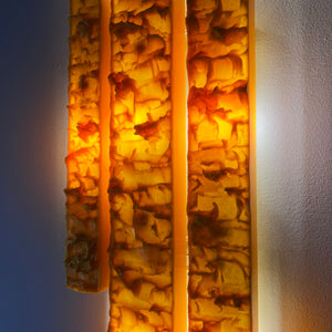 Wandlampe gelb von Uwe Mersch