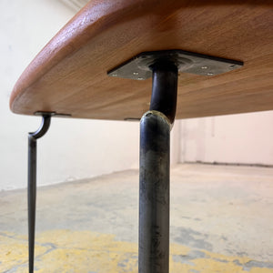 Esstisch Teak mit Metallbeinen