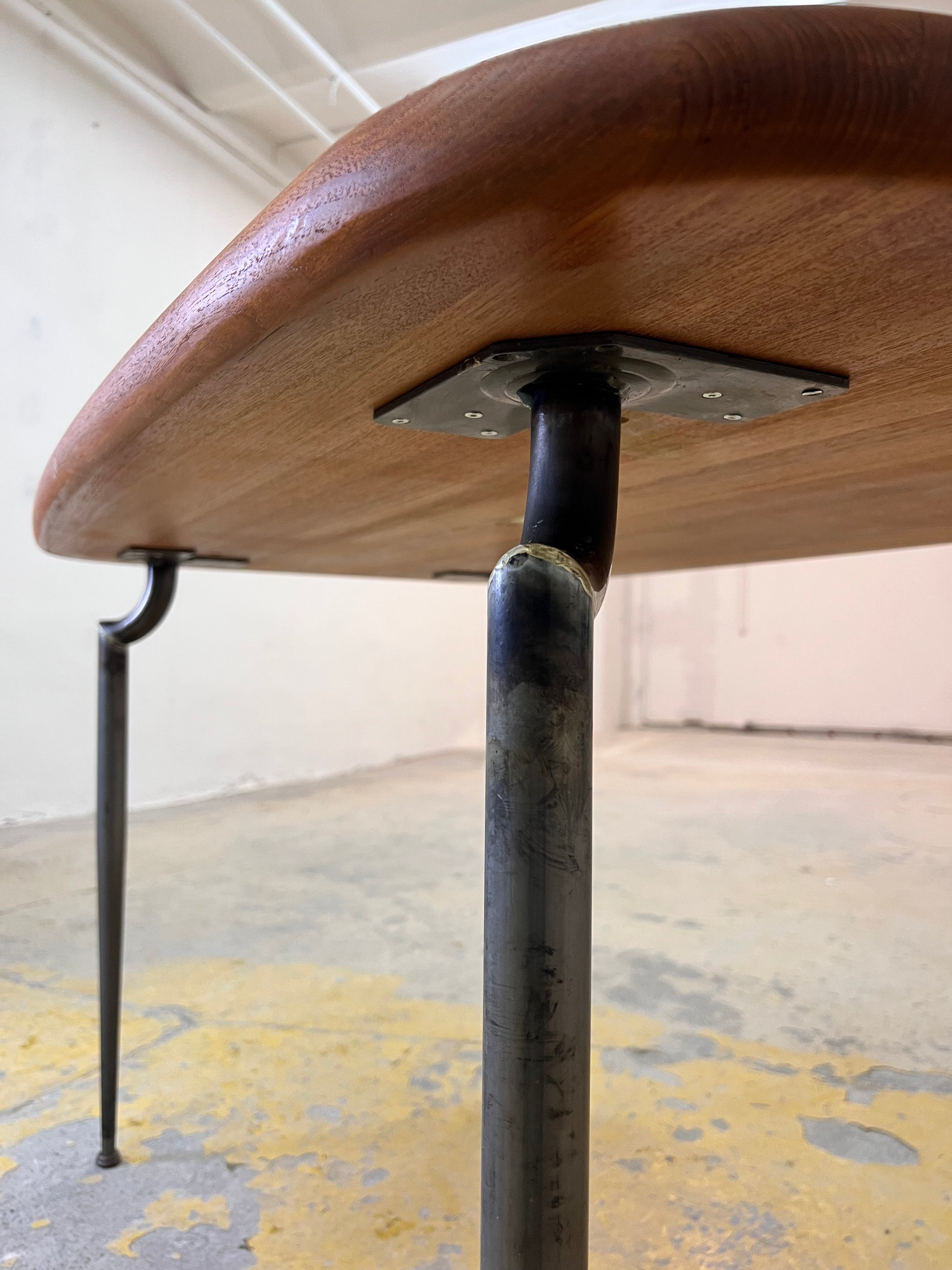 Esstisch Teak mit Metallbeinen