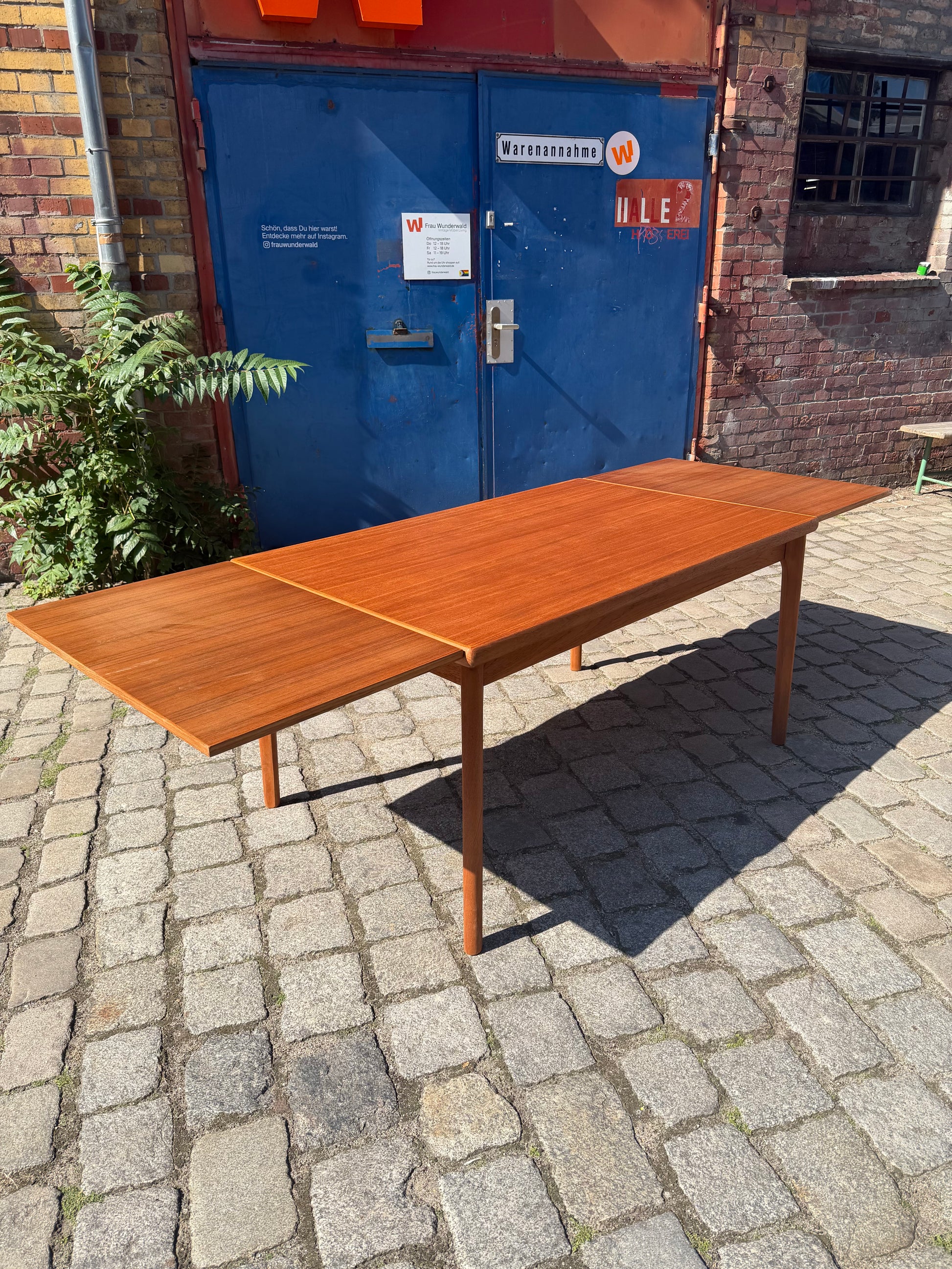 Ausziehbarer Esstisch Teak von Henning Kjærnulf
