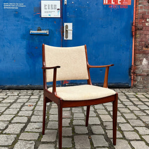 Armlehnstuhl Palisander mit Wollbezug von Johannes Andersen für Uldum Møbelfabrik