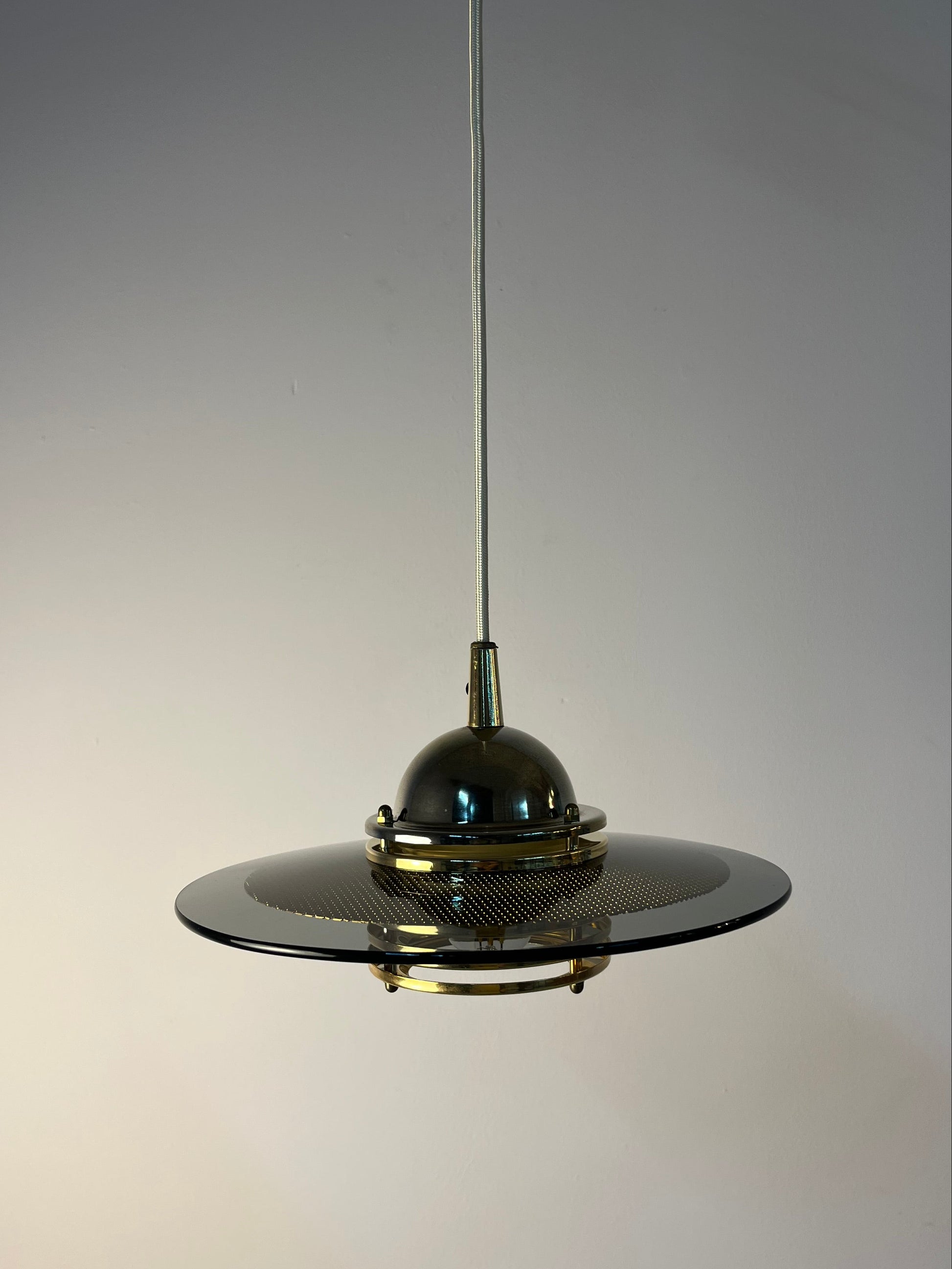 Kleine Hängelampe Rauchglas Messing von Jan Eskil Eskilsson für Belid