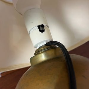 Kugeltischlampe Messing von Gusums Bruk aus Schweden