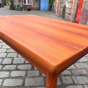 Ausziebarer Esstisch Teak von Henning Kjearnulf