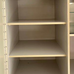 Highboard weiß mit kreisförmigem Reliefmuster & Minibar aus Belgien