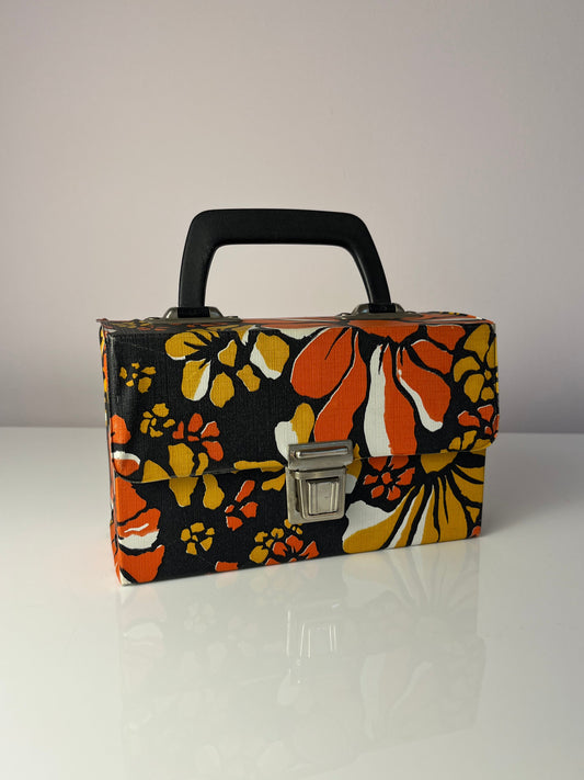 Aufbewahrungsbox für Kassetten orange braun gelb