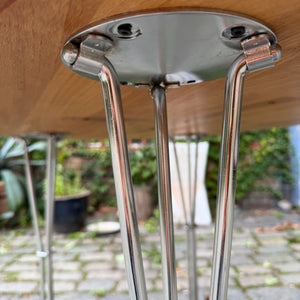 Esstisch Teak mit Hairpinlegs aus Dänemark