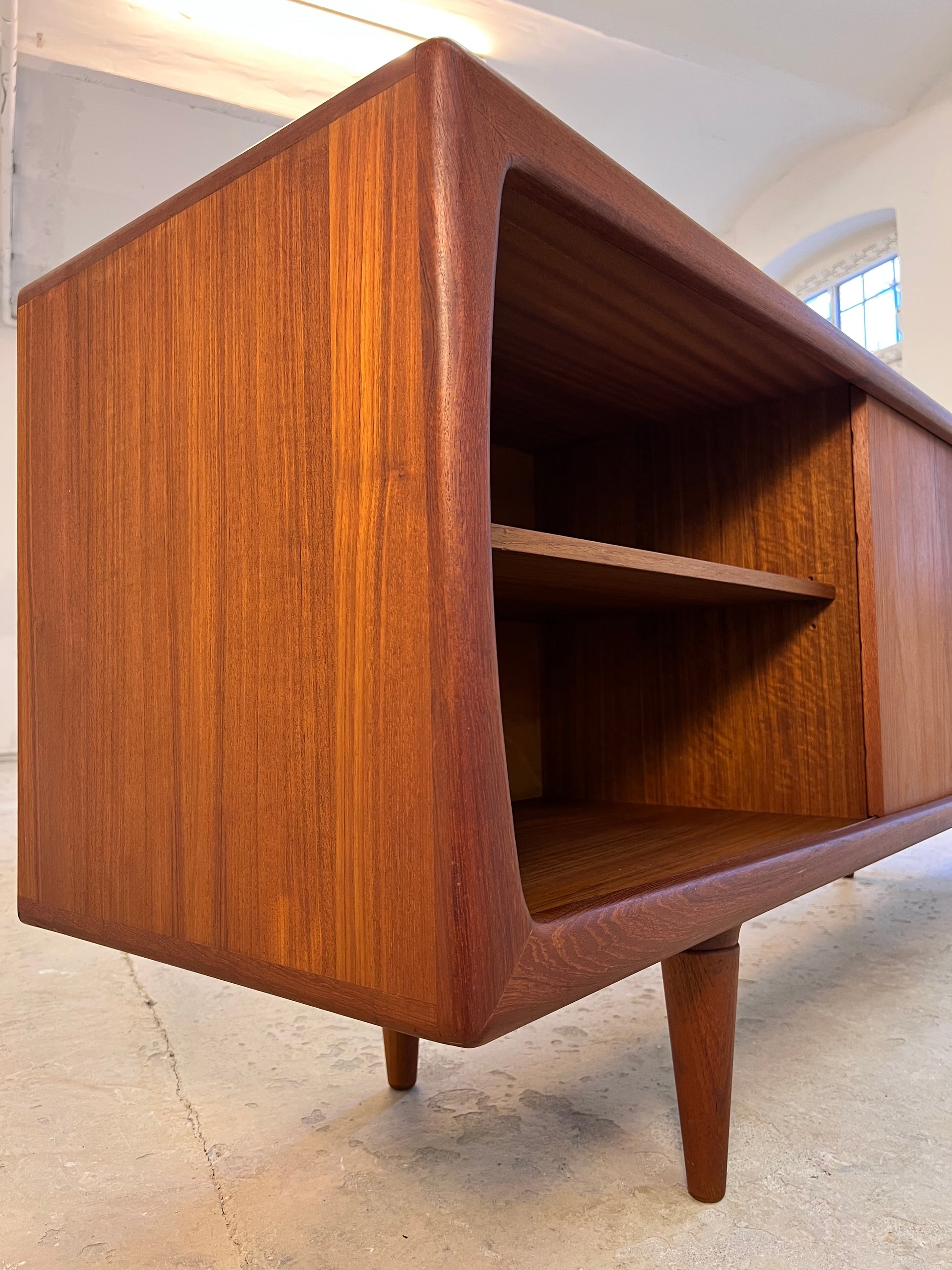 Sideboard Teak von H.P. Hansen - Breite 220 cm