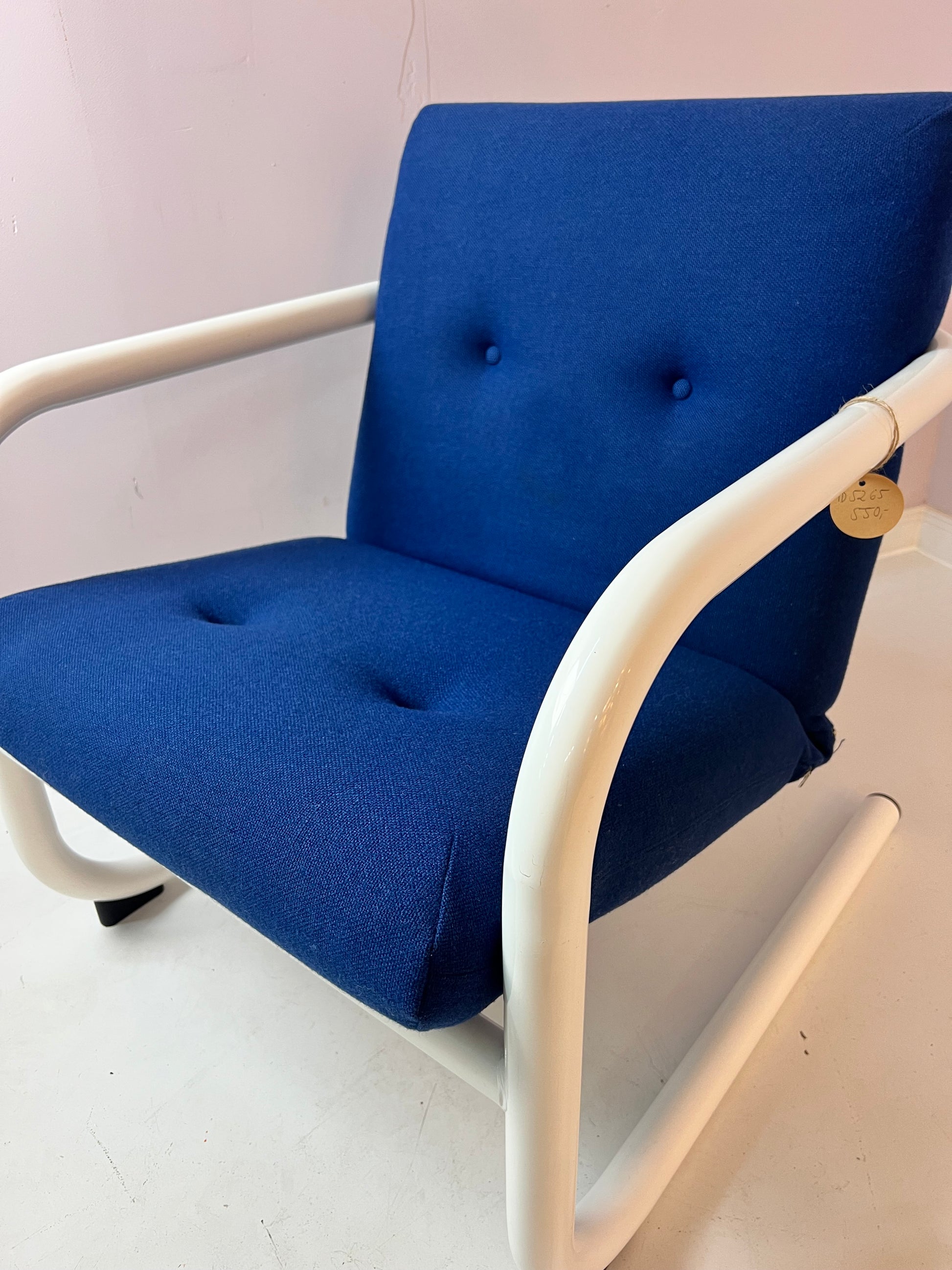 Sessel weiß blau von Friis & Moltke