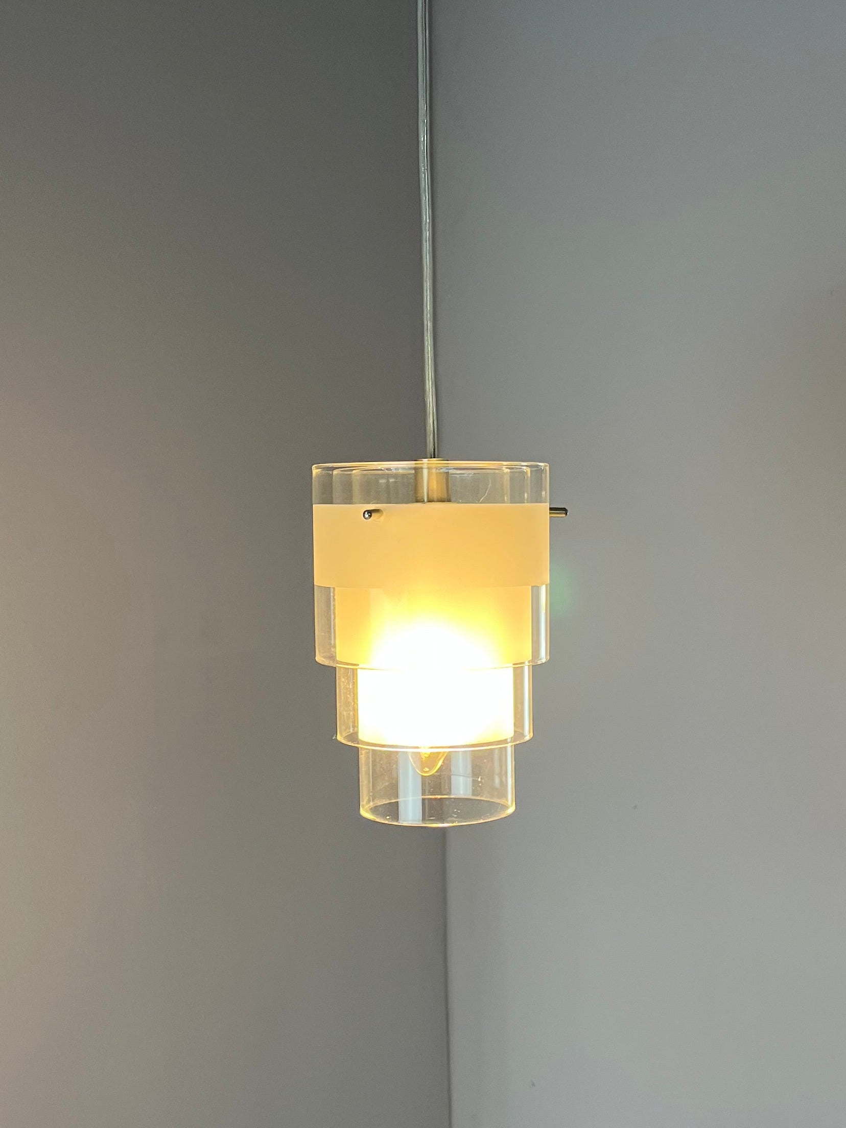 Lamellenlampe Eiszapfen weiß Glas von Markslöjd Sweden