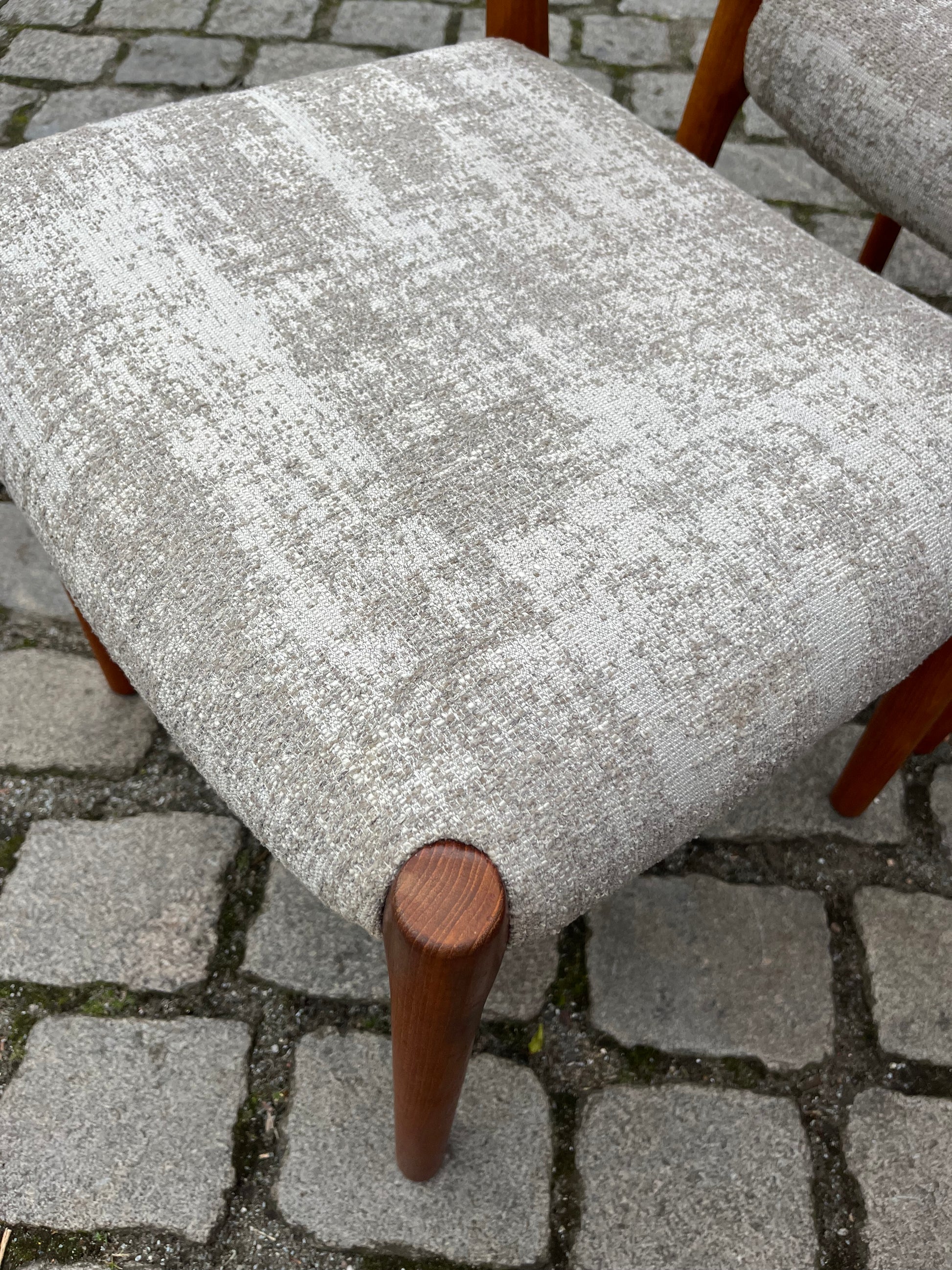 Polsterstuhl hellgrau Teak von J.L. Møller