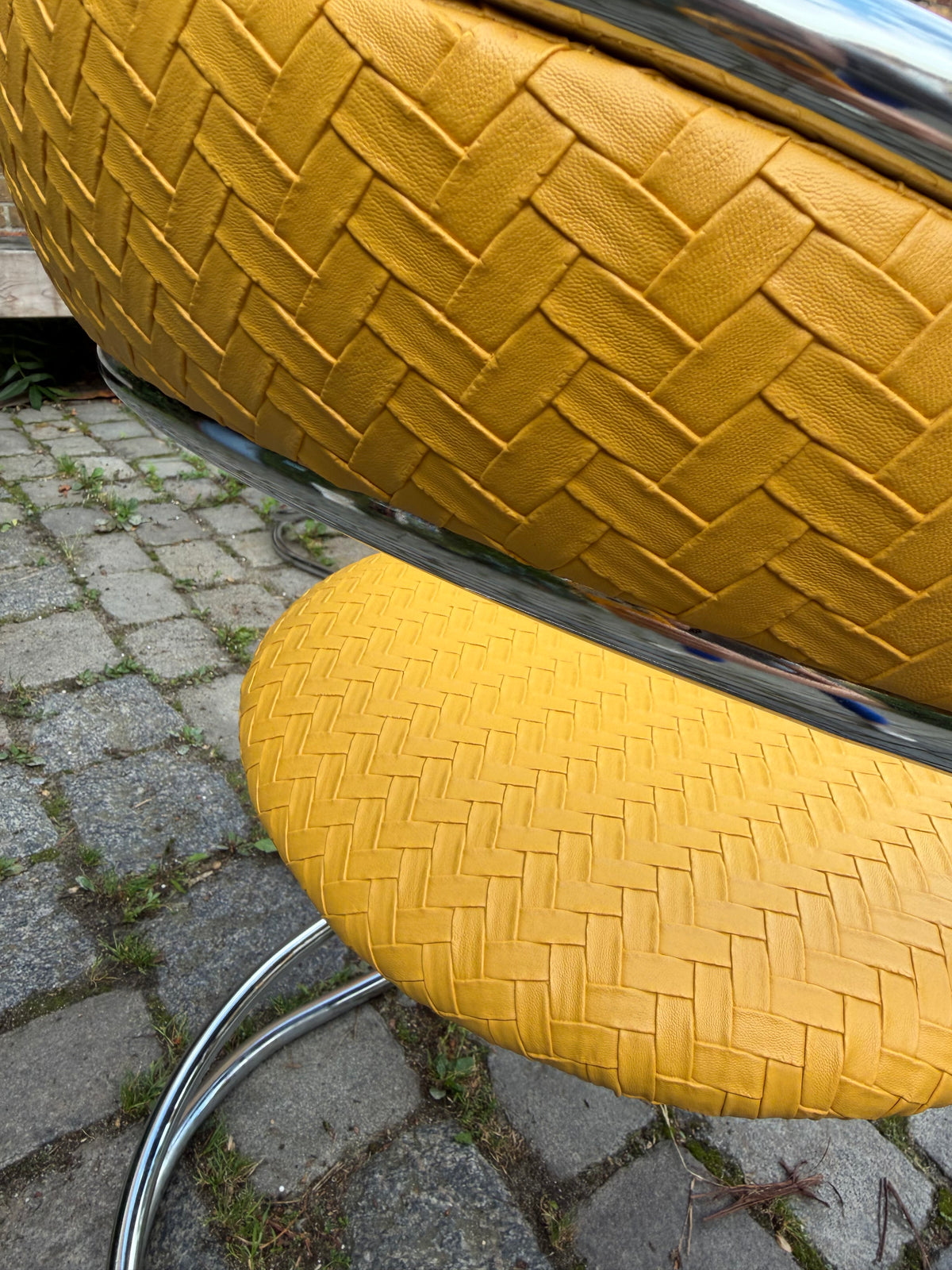 Freischwinger gelb Flechtoptik neu gepolster Leder Chrom