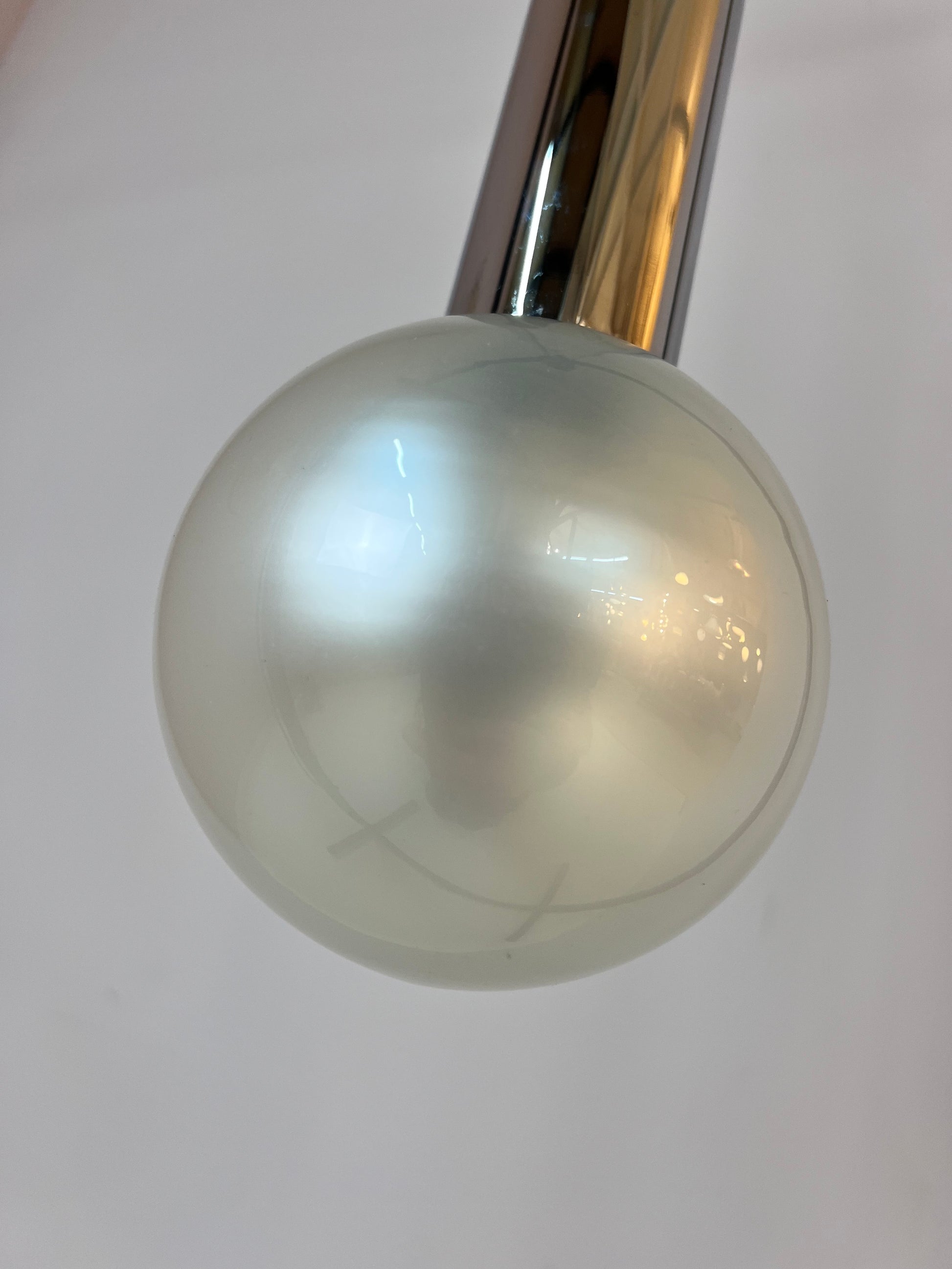 Hängelampe Big Globe Perlmutt Chrom von Motoko Ishii für STAFF