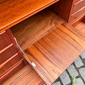 Halbrunder Sekretär Teak aus Dänemark