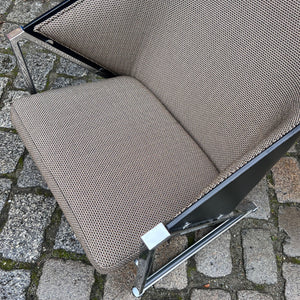 Sessel Mondi grau schwarz Chrom von Jouko Järvisalo für Inno Interior Oy - neu gepolstert
