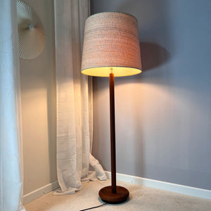 Stehlampe Teak Naturwolle von DOMUS