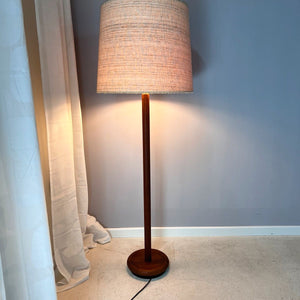 Stehlampe Teak Naturwolle von DOMUS