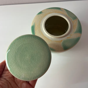 Bonboniere creme mint Keramik