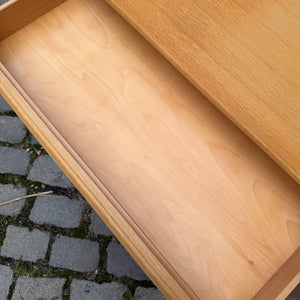 Kommode Eiche mit neuen Chromfüßen von WK Möbel