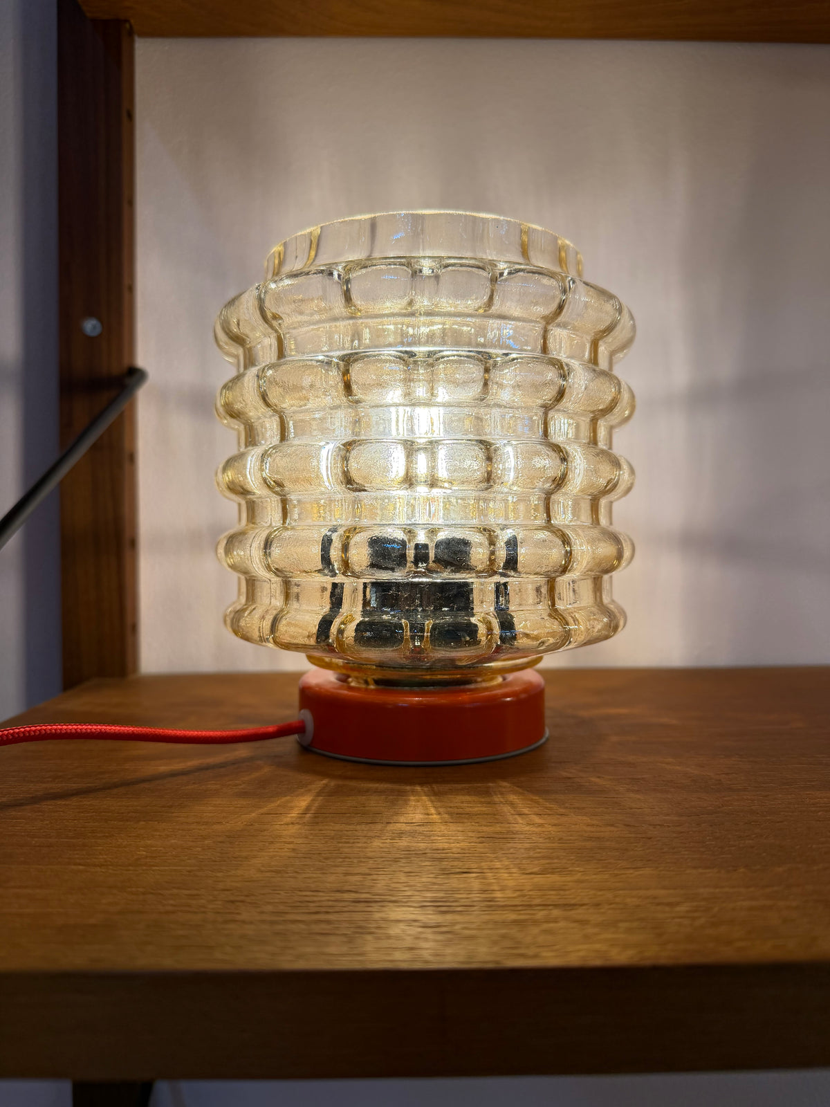 Tischlampe orange mit Bubbleglas Schirm von VEB Bautzen
