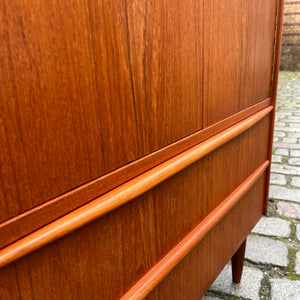 Kommodenschrank Teak mit Schloss aus Dänemark