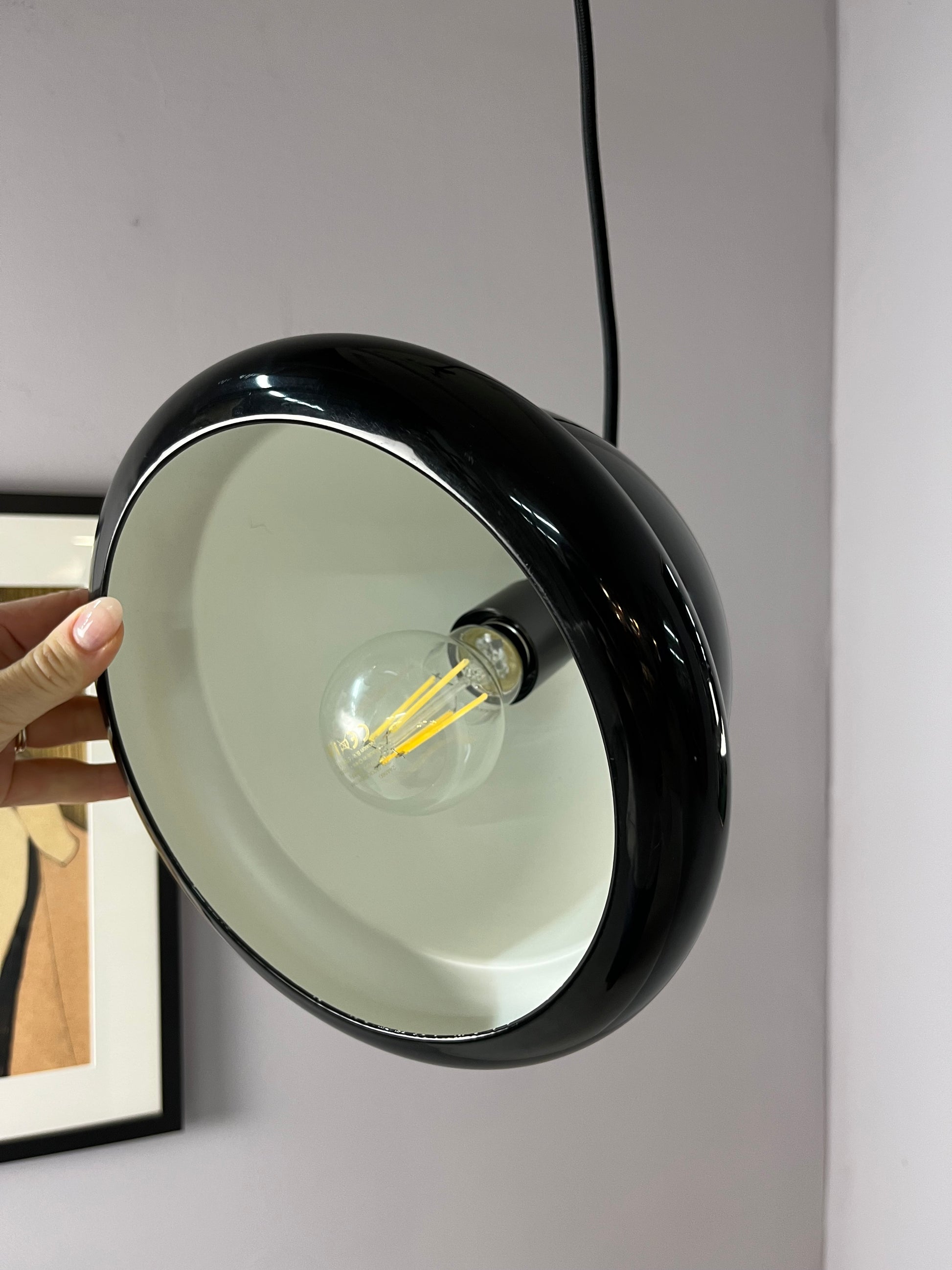 Hängelampe Bowlerhat schwarz