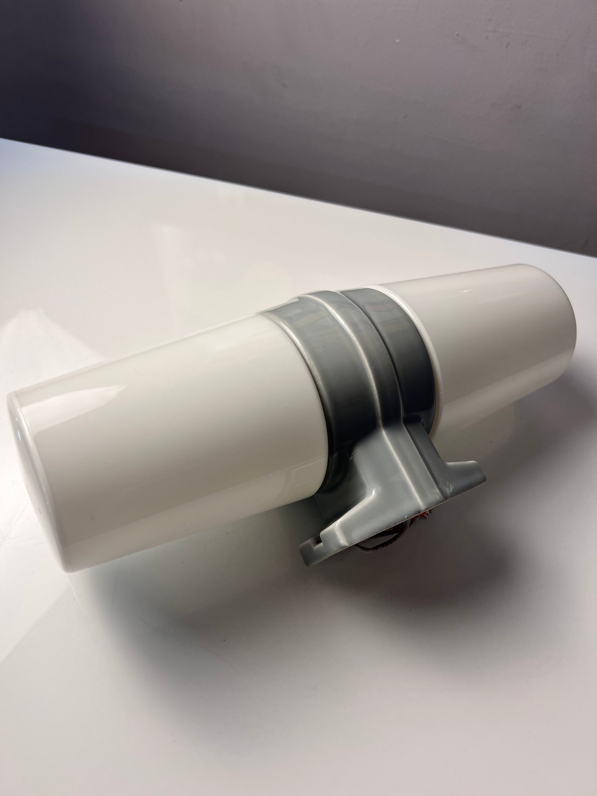 Wandlampe Modell 6065 grau von Sigvard Bernadotte für Ifö