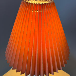 Tischlampe weiß Glas mit rosa Schirm