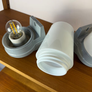 Set: 2x Wandlampe Modell 6070 weiß Sigvard Bernadotte für Ifö