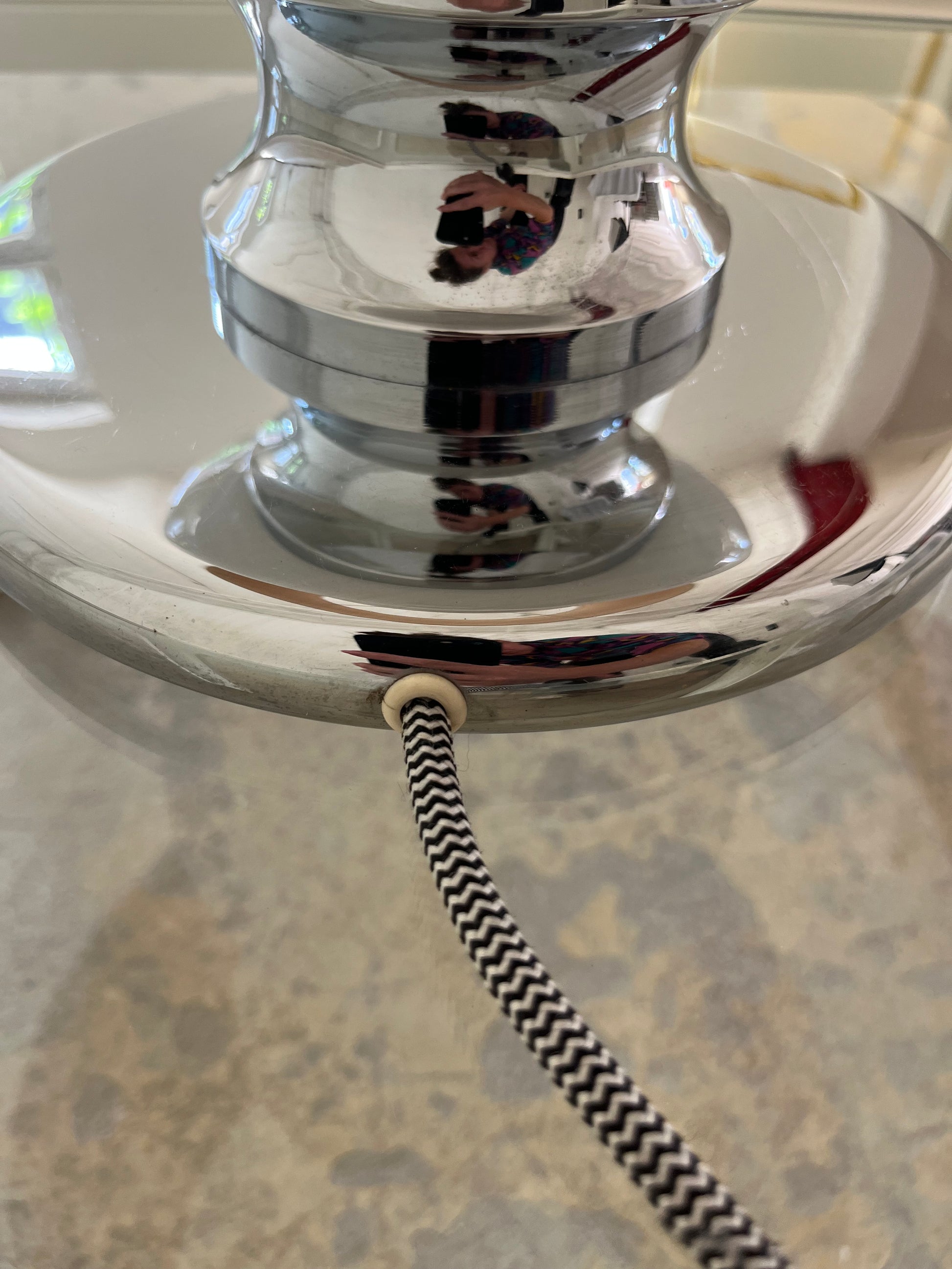 Tischlampe weiß Chrom Glas von Sölken