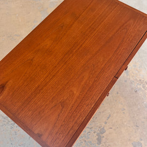 Kommode Teak mit Flügeltüren & neuen Chromfüßen von H. W. Klein
