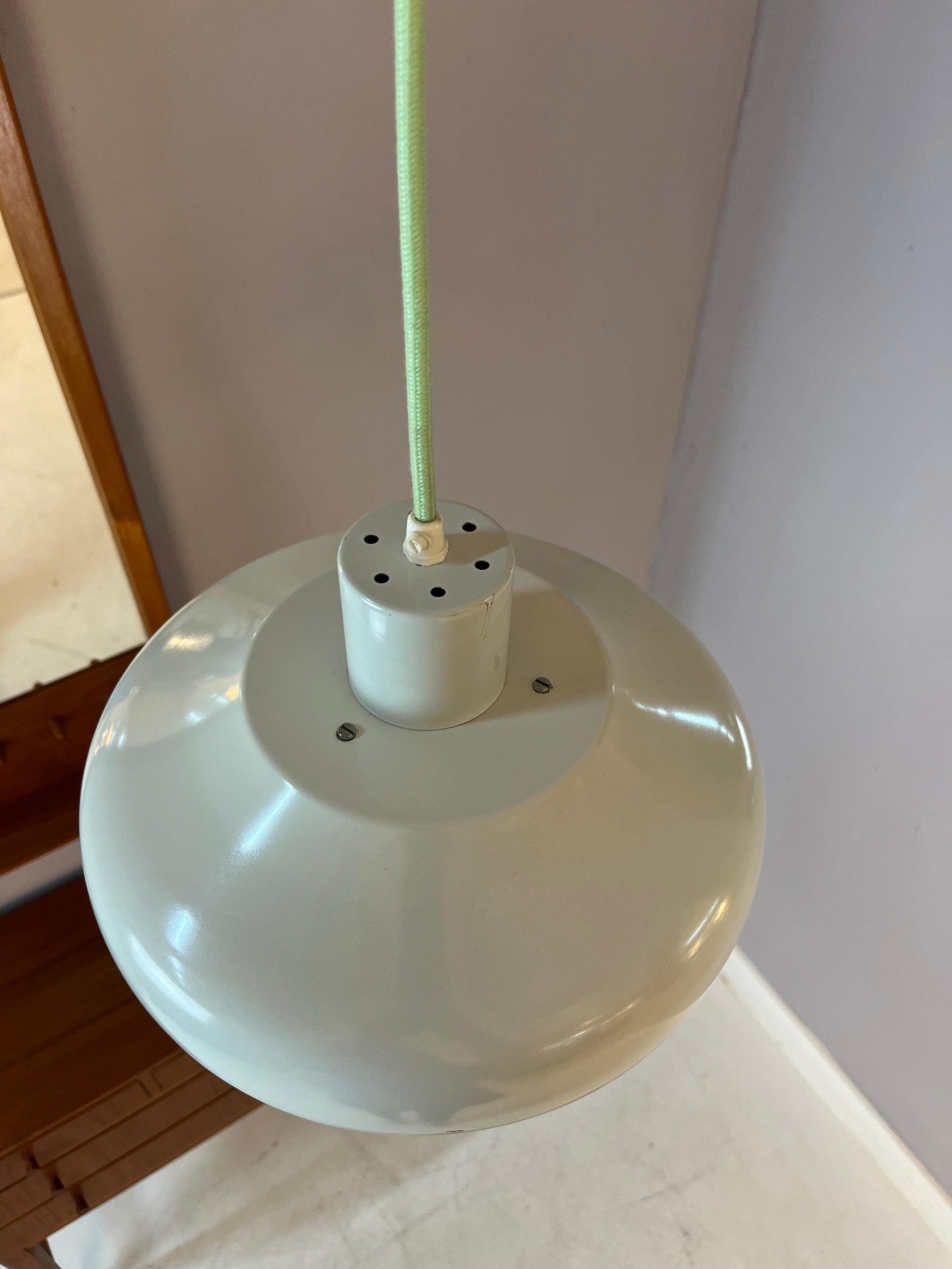 Lamellenlampe weiß aus Dänemark