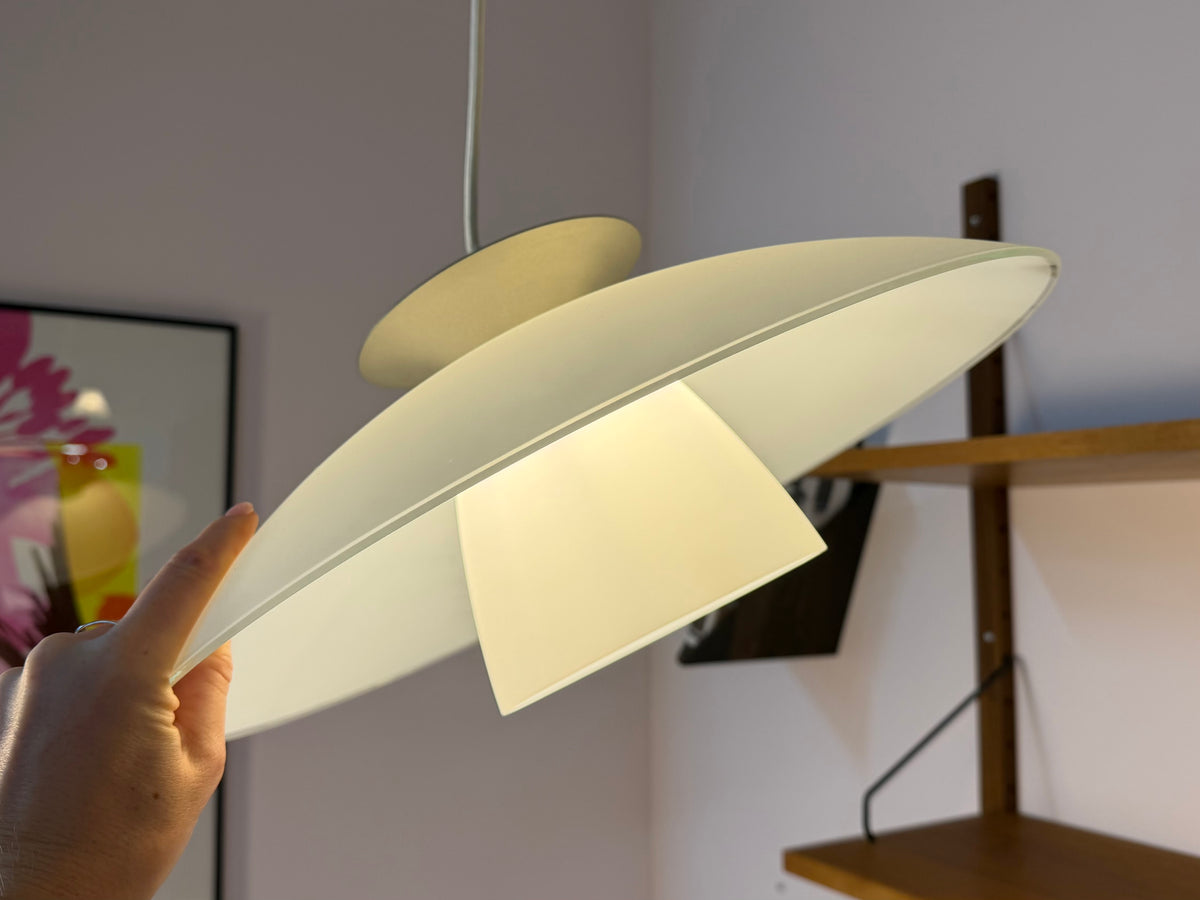 Lamellenlampe Typ T1648 Milchglas von Belid