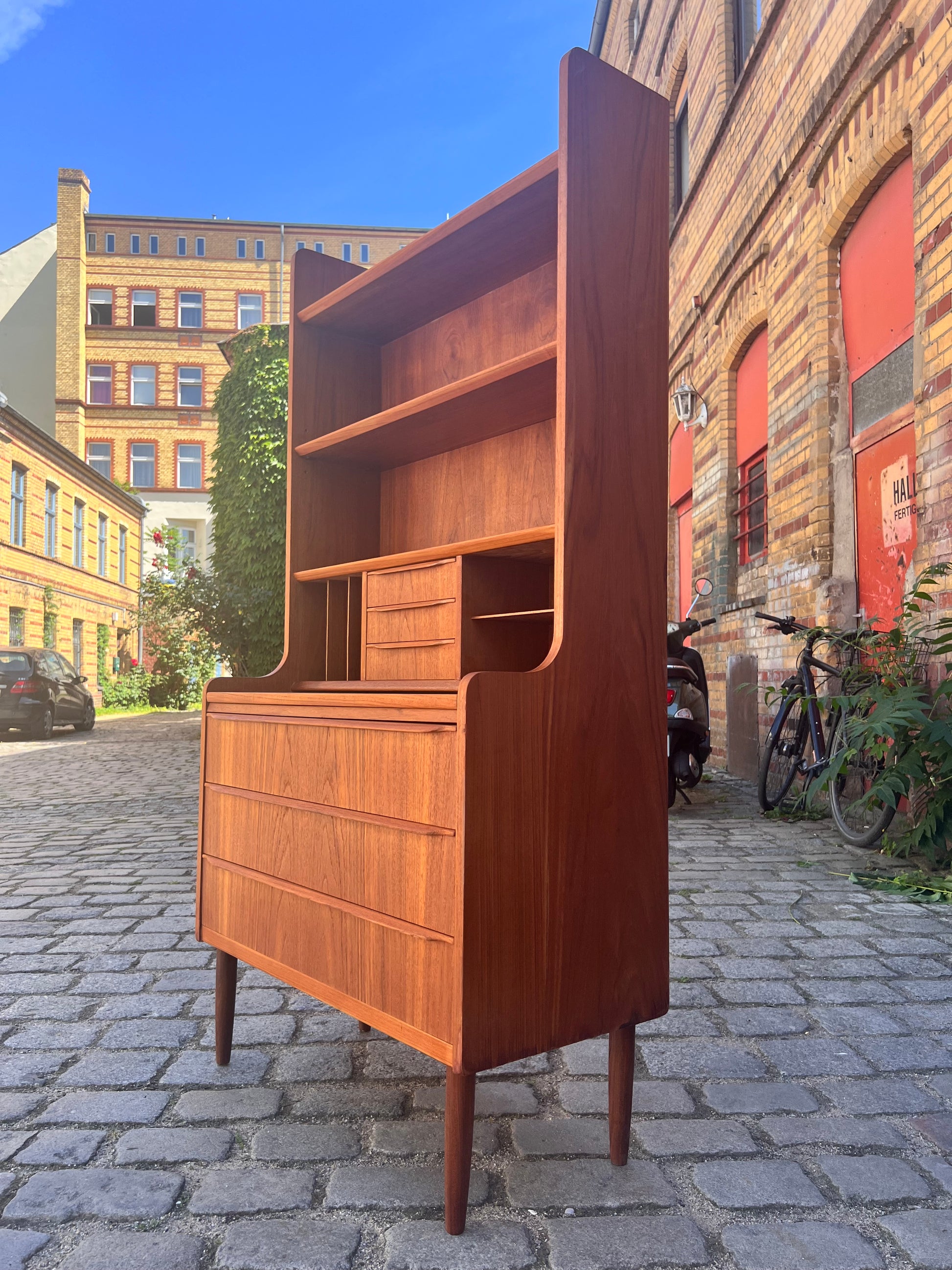 Bücherregal Teak mit Sekretär & Ausziehplatte aus Dänemark