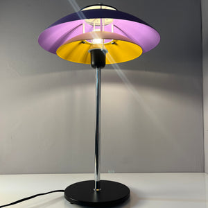 Tischlampe neu lackiert lila ocker aus Dänemark