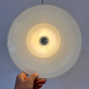 Lamellenlampe Milchglas Chrom aus Dänemark