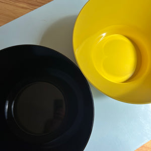 Set: 2 Schüsseln gelb & schwarz von Henning Koppel für Orskov Design