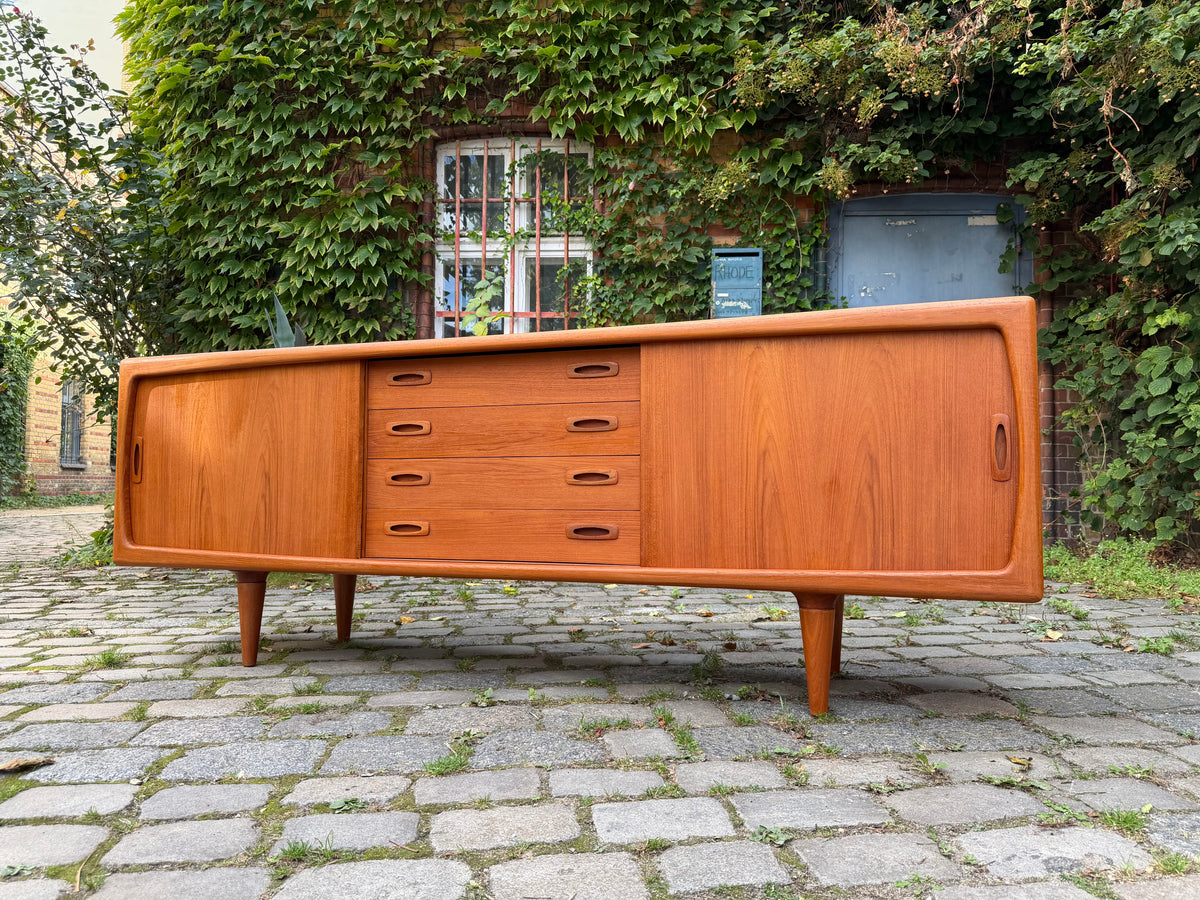 Sideboard Teak von H.P. Hansen