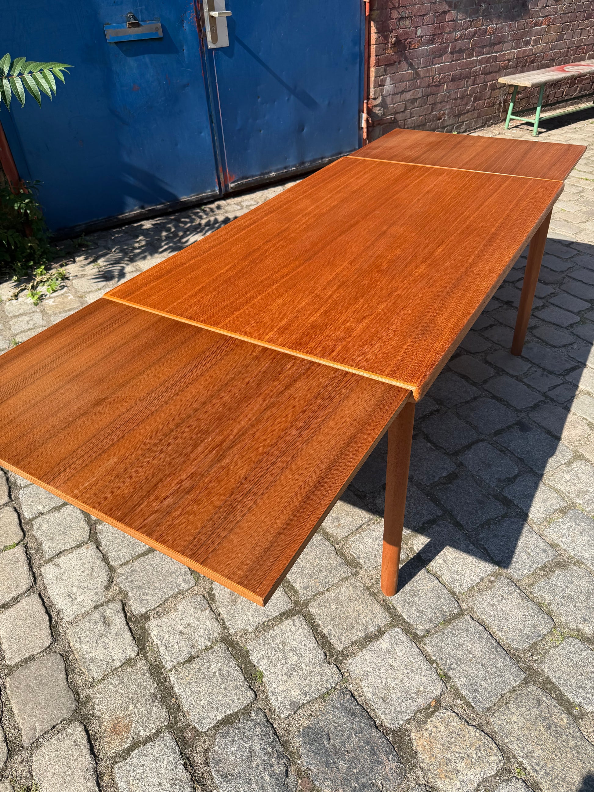 Ausziehbarer Esstisch Teak von Henning Kjærnulf