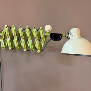 Scherenlampe mint creme von VEB Zweckleuchtenbau Dresden