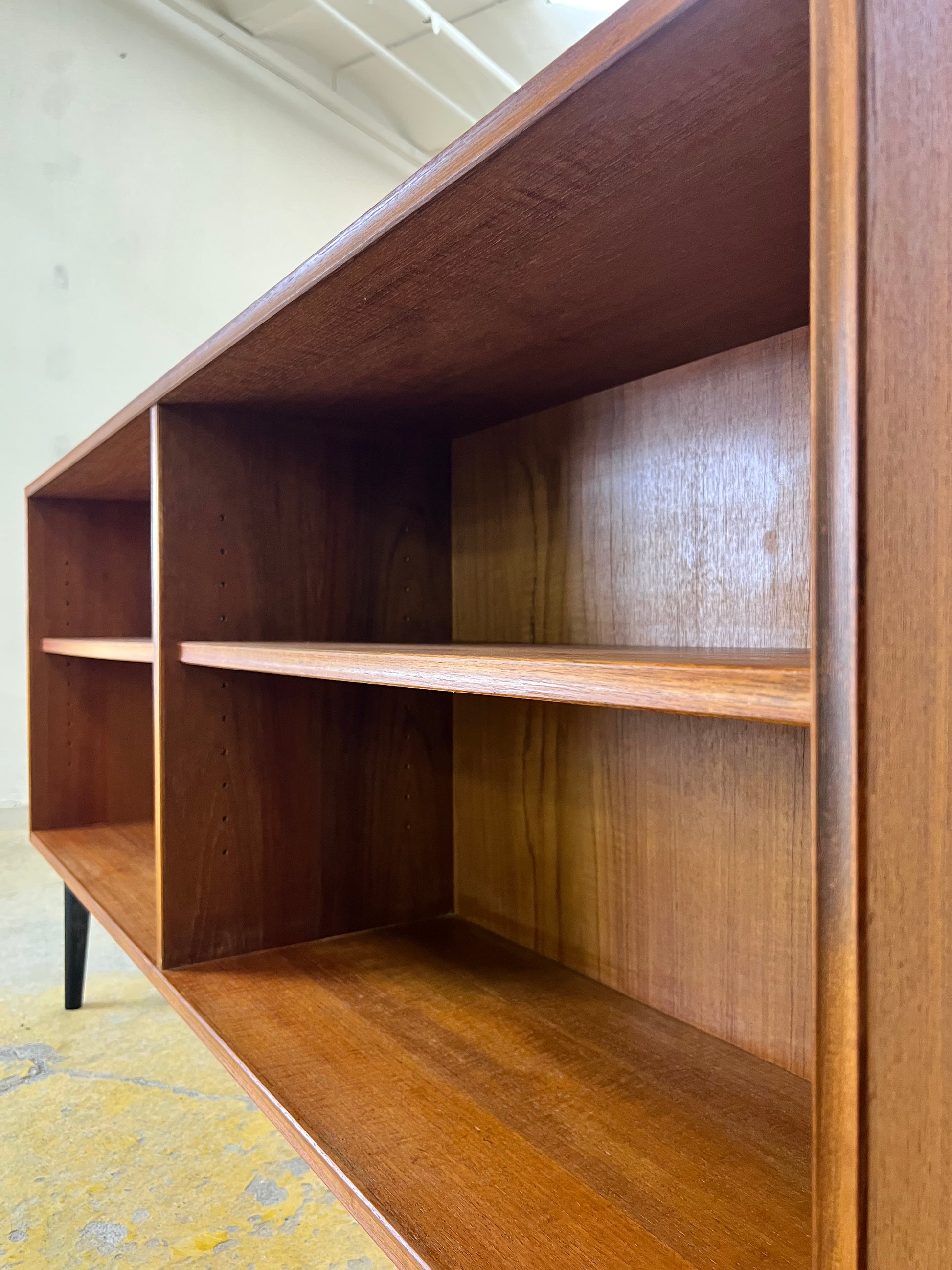 Regal Teak von rt Möbel