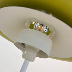 Stehlampe Typ 854 neu lackiert von Horn