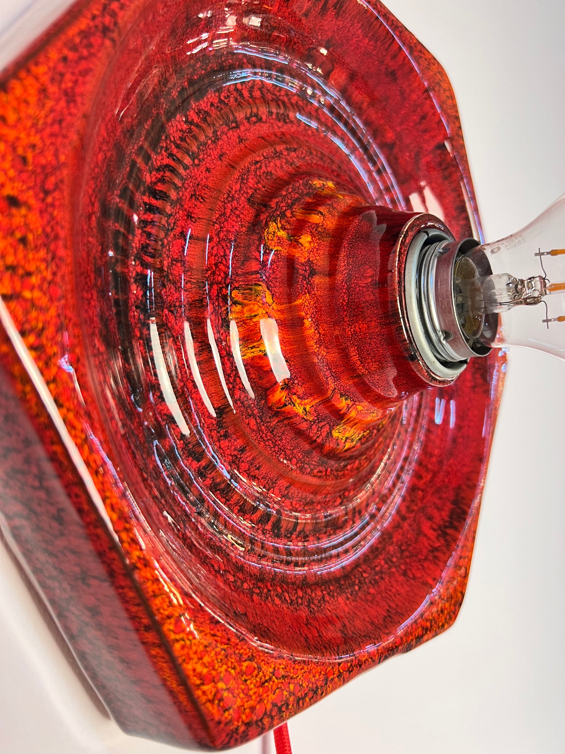 Wandlampe rot Keramik von Hustadt Leuchten