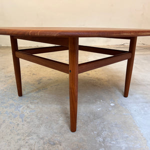 Runder Couchtisch Teak von Niels Bach