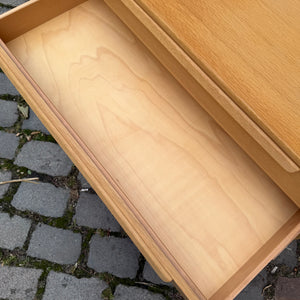 Kommode Eiche mit neuen Chromfüßen von WK Möbel