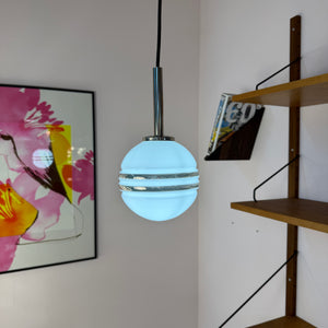 Kugellampe weiß silber Glas