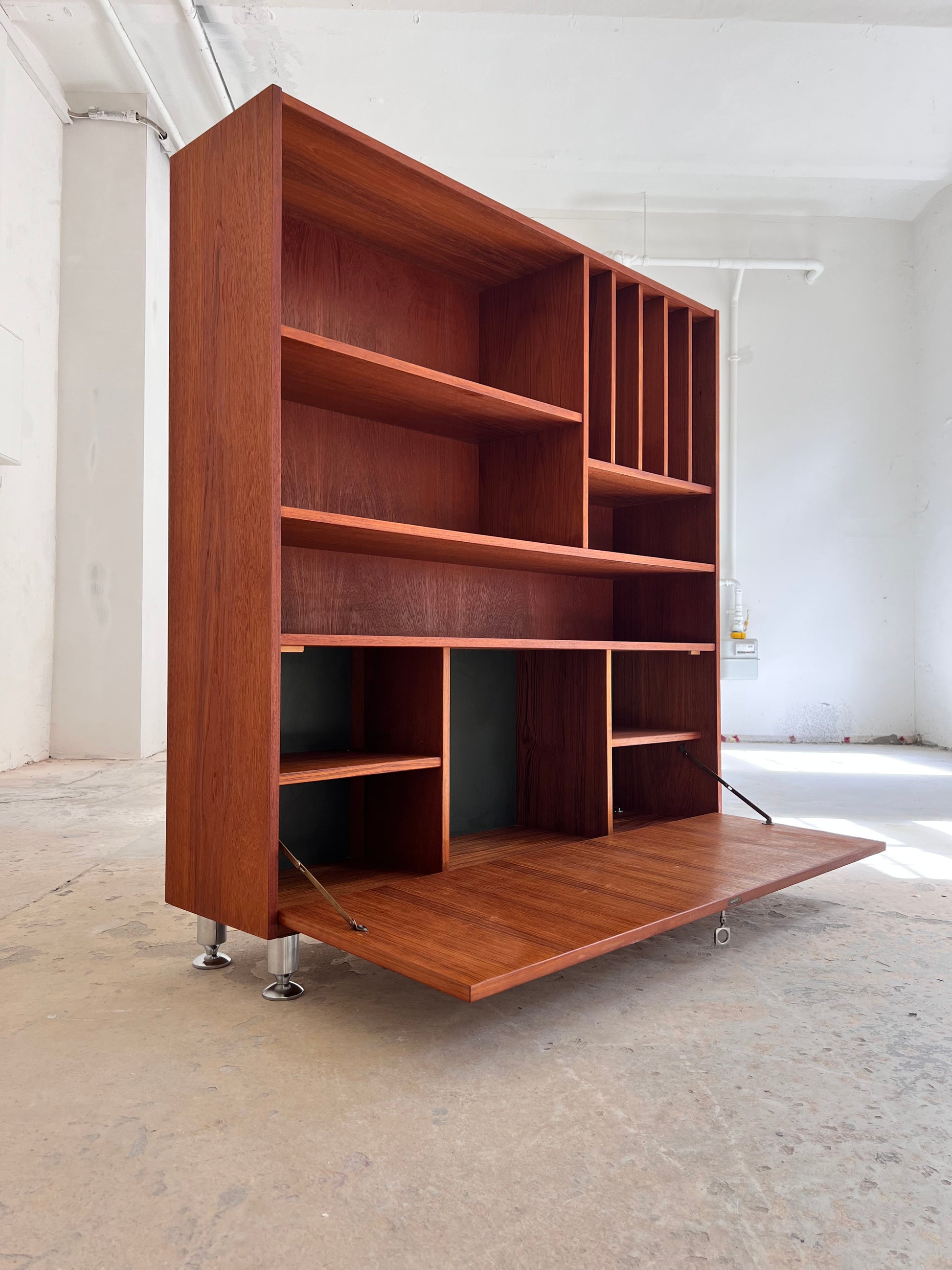 Bücherregal mit Klappfach Teak aus Dänemark