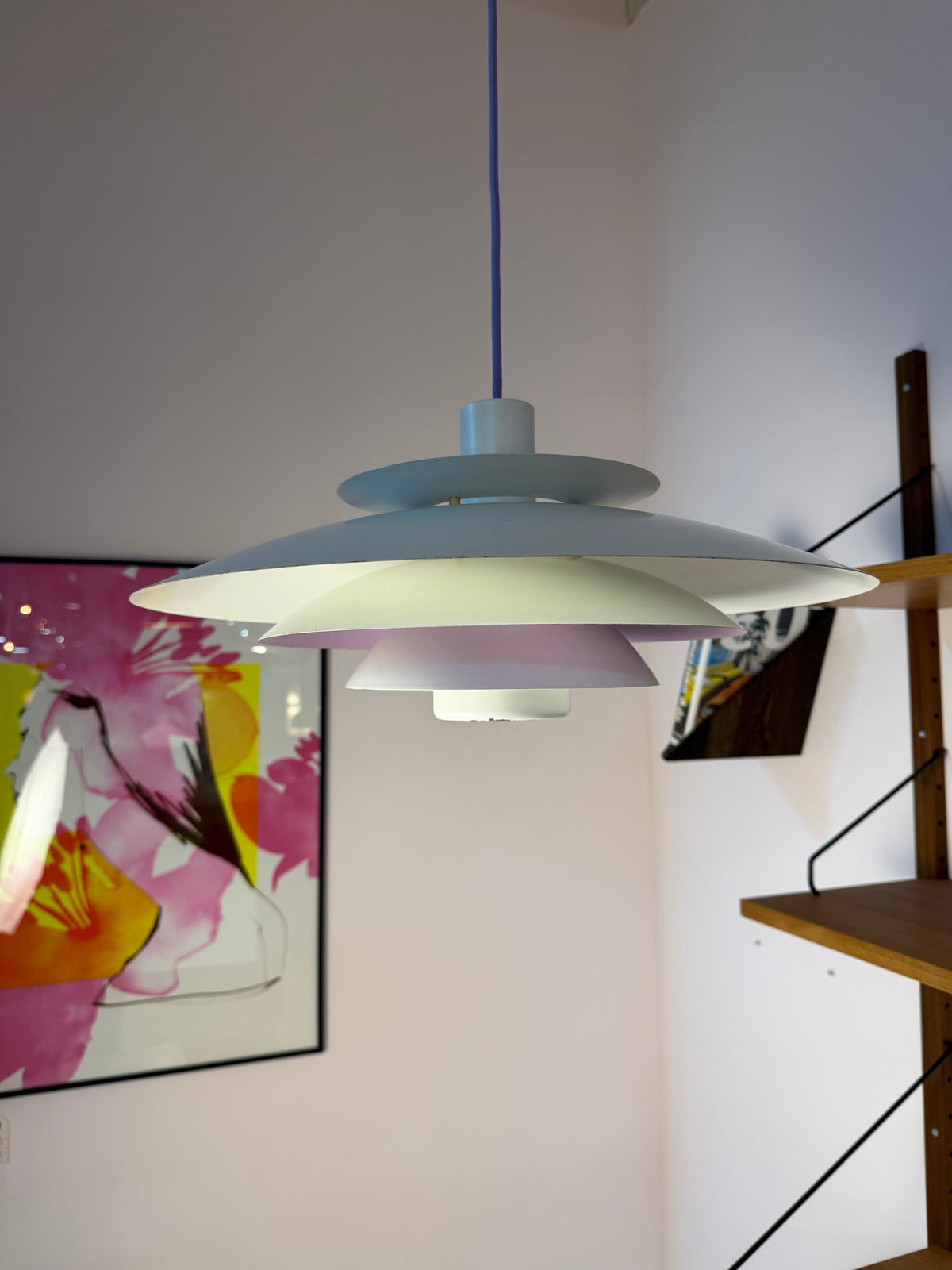 Lamellenlampe weiß lila von Formlight